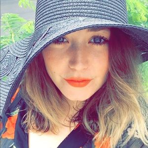 Meet your Posher, Grace